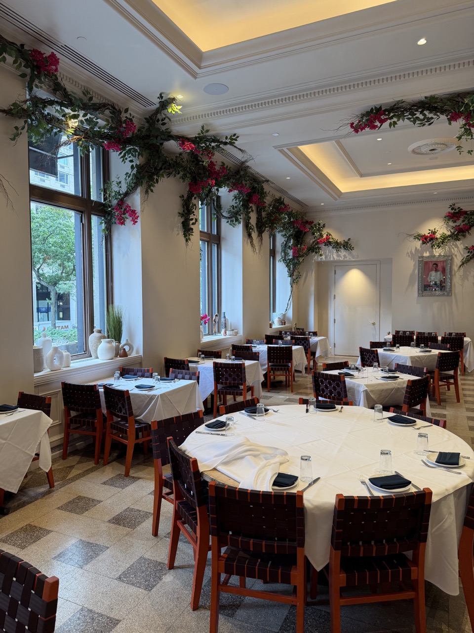 Rosa-Mexicano-fit-out